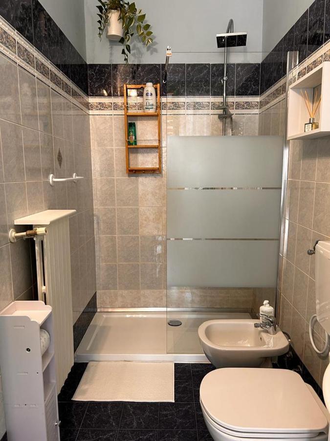 شقة Bon Bon Del Corso Con Terrazzo E Aria Condizionata آستي المظهر الخارجي الصورة